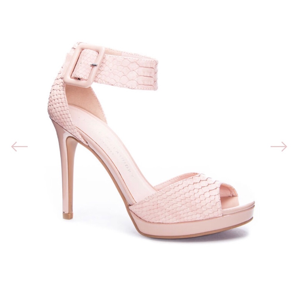 Chinese Laundry z-faire platform heels Sz 6